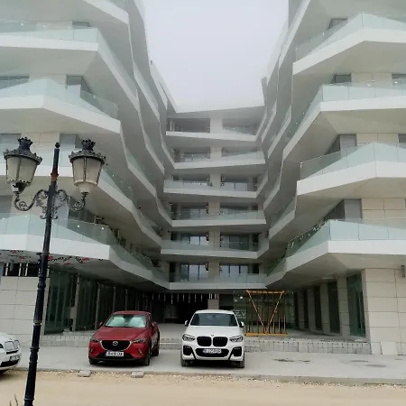 Zev Mediteraneo 아파트 *